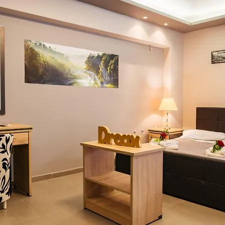 Cosy Central Apartment