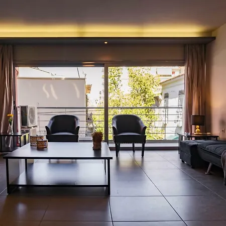 Cosy Central Apartament *